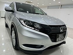 Honda Vezel 1.5X Auto 2015 Silver Pushstart Revcam